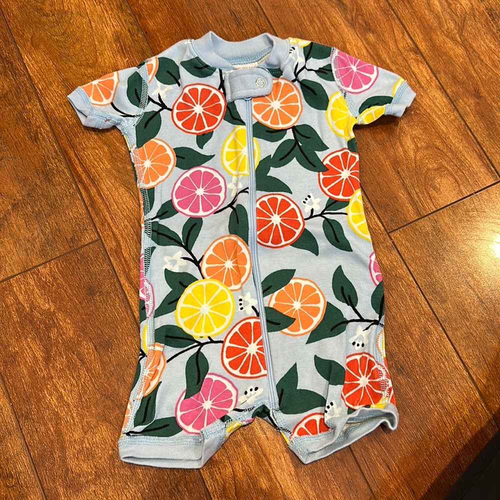 NWOT Hanna Andersson short sleeve citrus romper